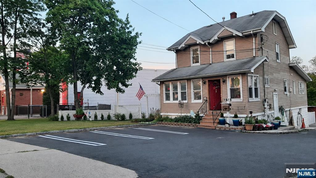 58 Farview Avenue - Photo 1