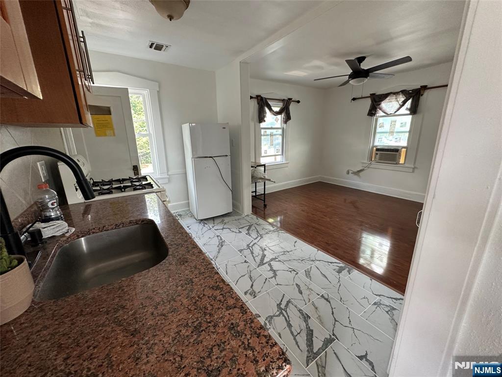 58 Farview Avenue - Photo 3