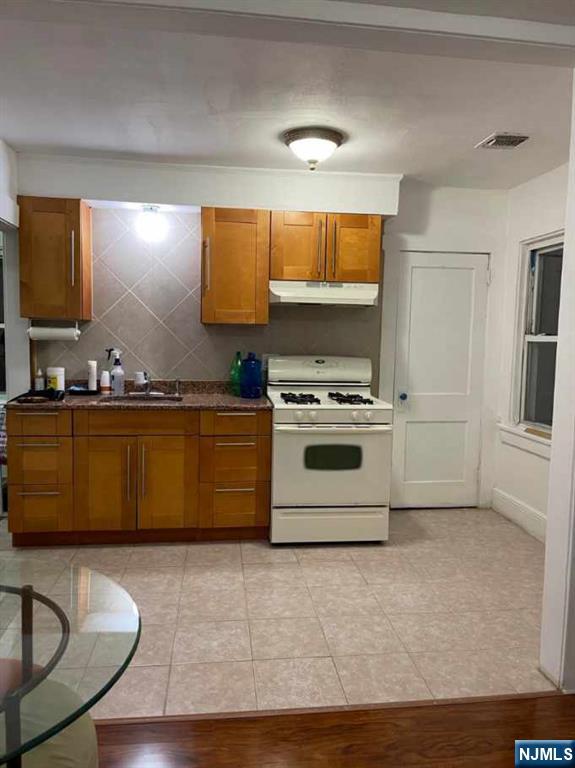 58 Farview Avenue - Photo 5