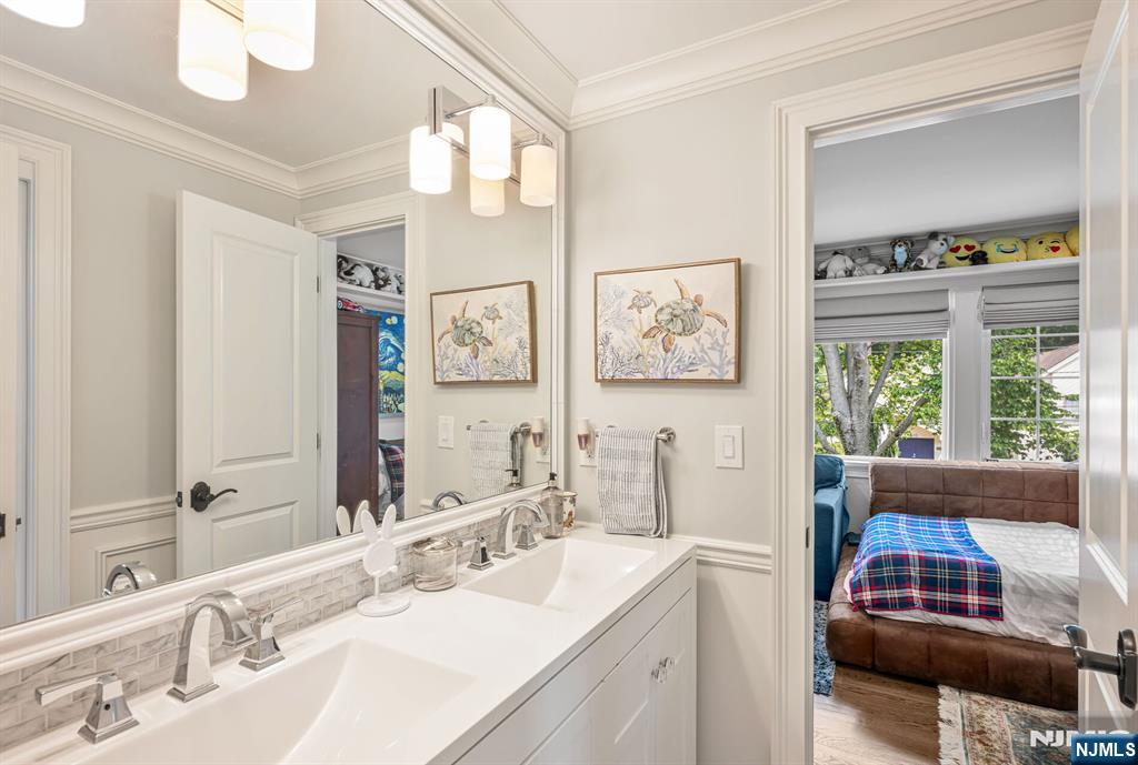52 Bliss Avenue — photo 25
