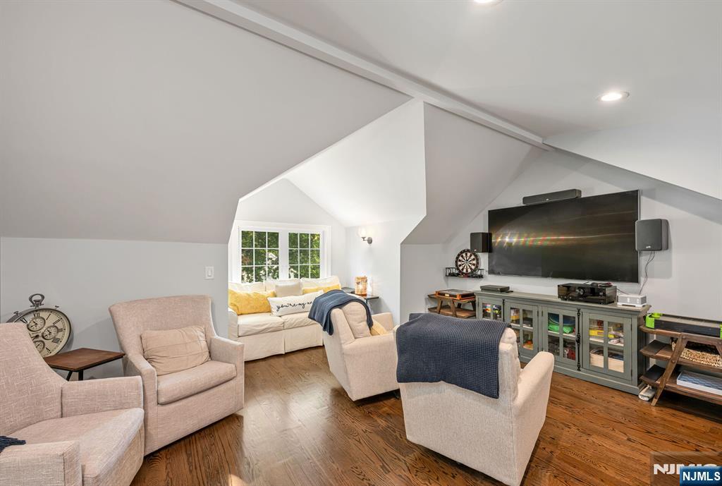 52 Bliss Avenue — photo 29