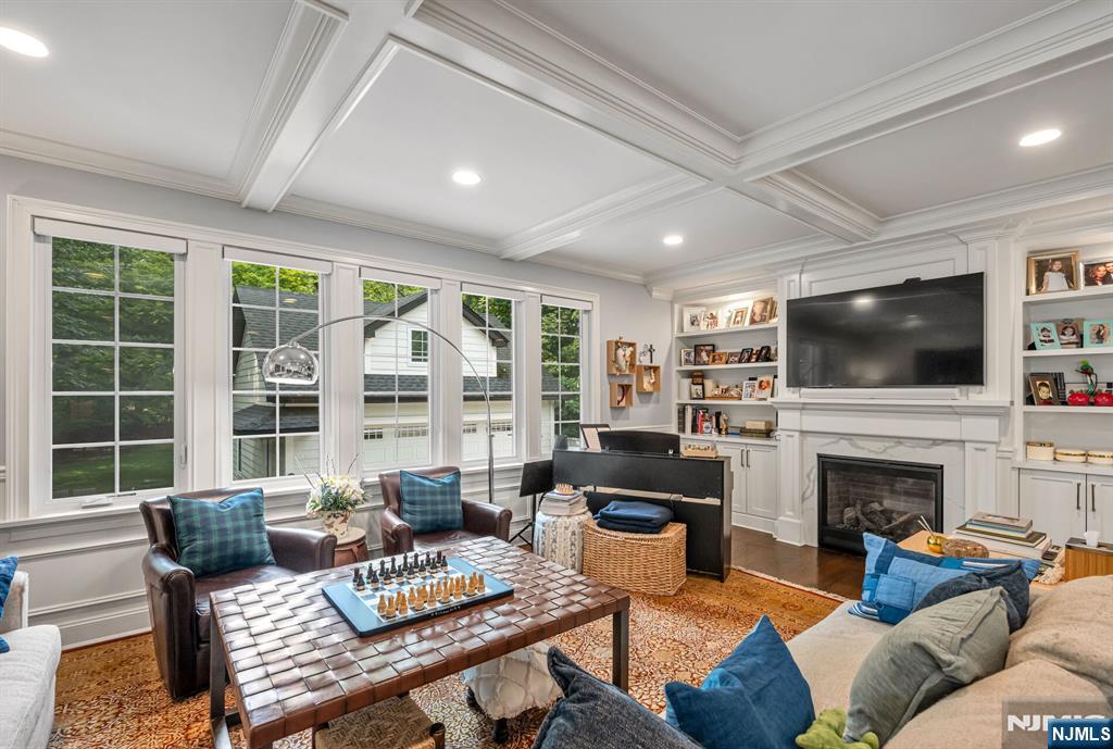52 Bliss Avenue — photo 8