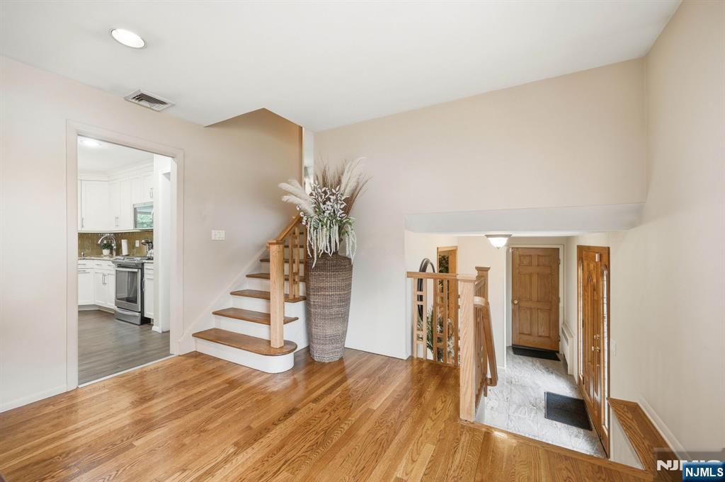 213 Alberon Drive - Photo 5