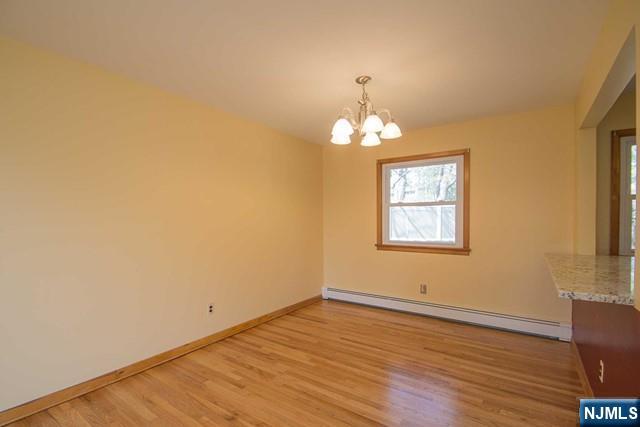 403 Longview - Photo 4