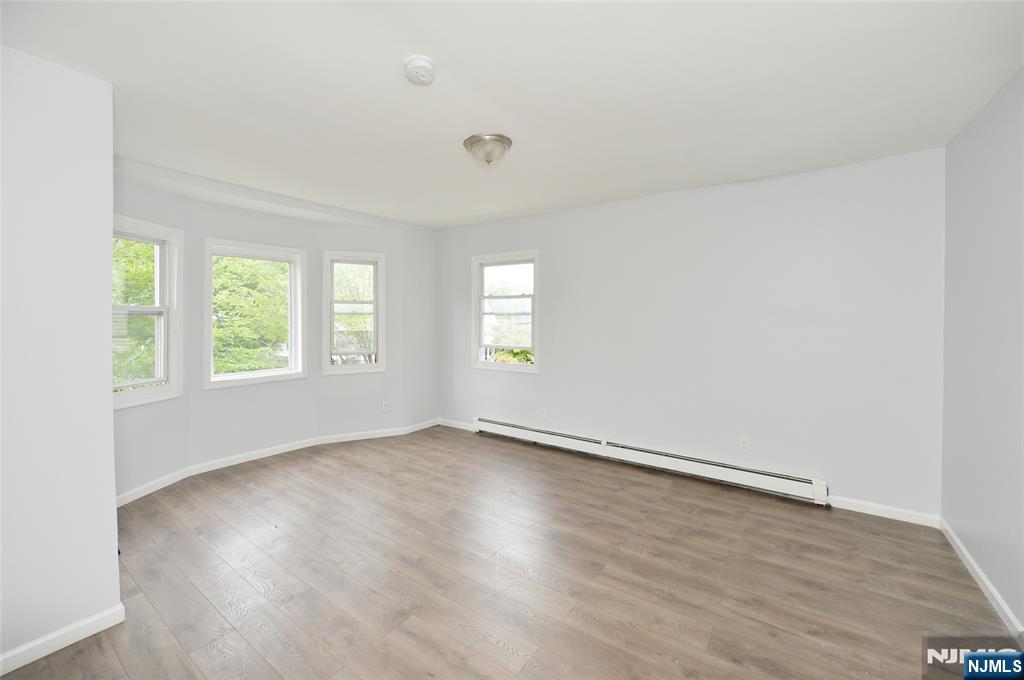 45-47 Hedden Terrace - Photo 2