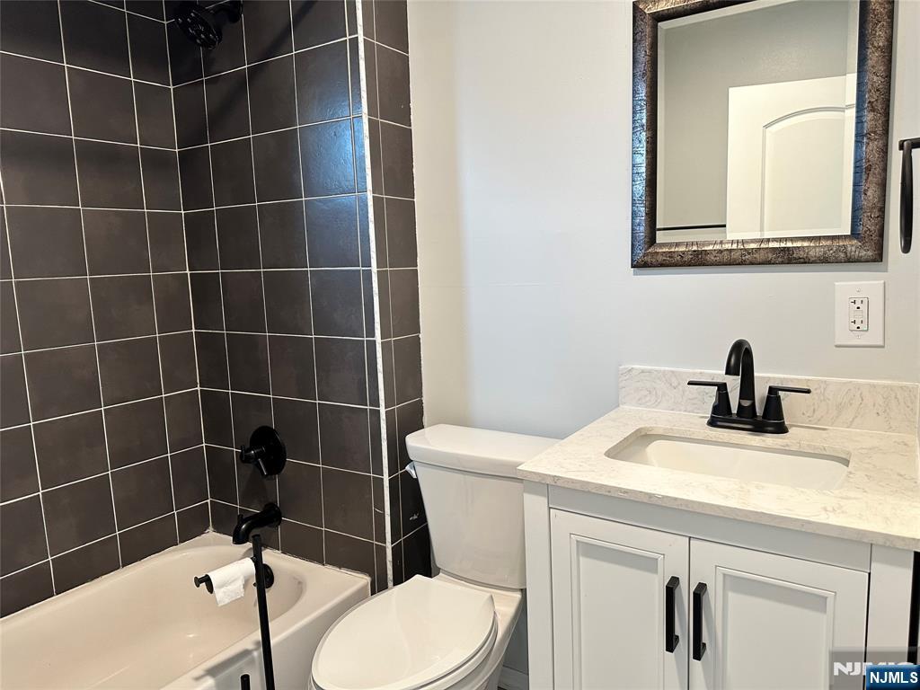 30 Knox Avenue - Photo 4