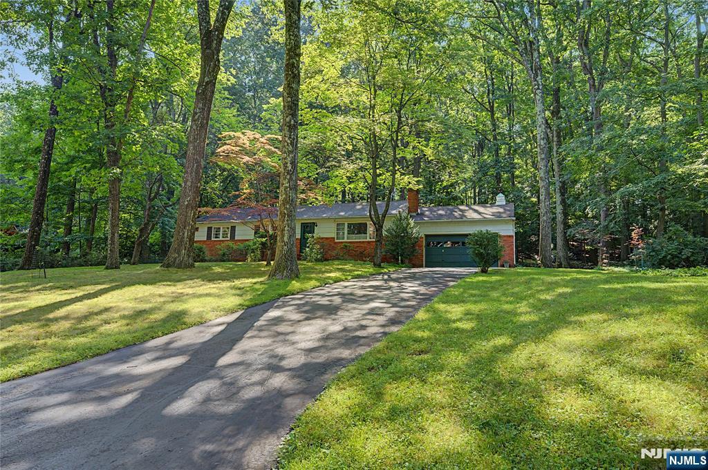 5 Horizon Drive - Photo 1