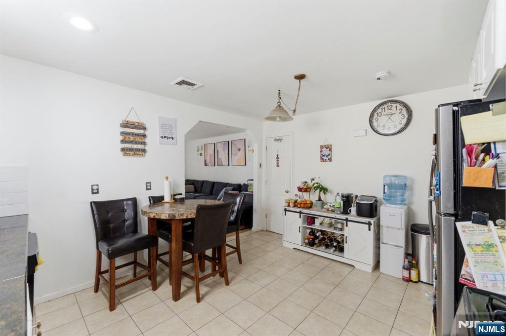270 Westervelt Pl, Lodi, NJ 07644