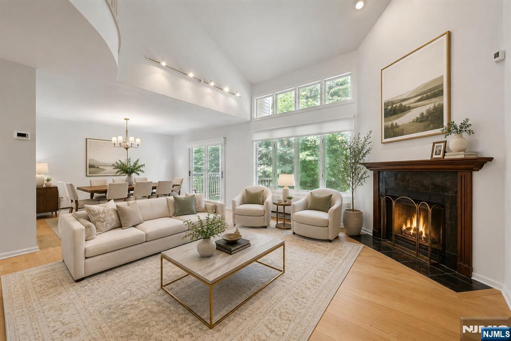 91 Lakeview Drive - Photo 1