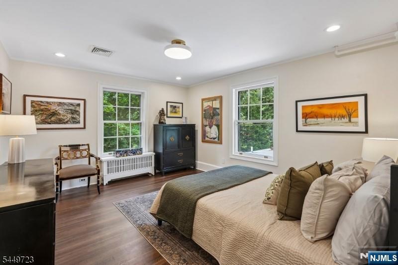 323 Montrose Avenue — photo 21