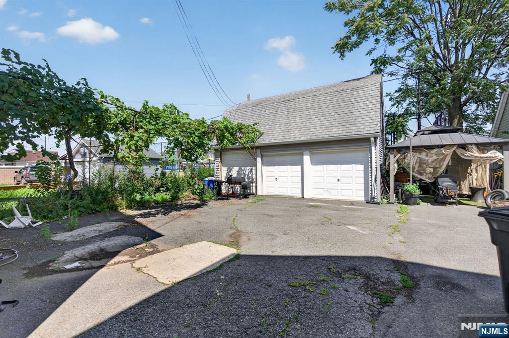 40th image of 723 Jersey Ave, Elizabeth, NJ 07202 | MLS# 26029787