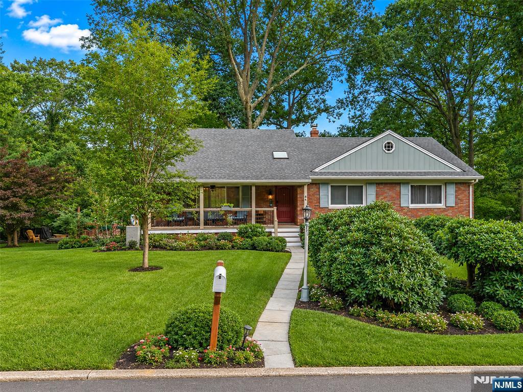 64 Grandview Drive - Photo 4