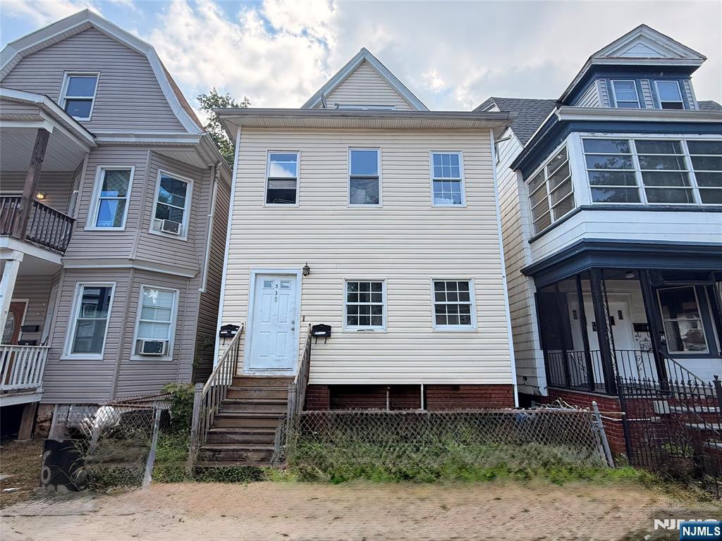 538 Norwood Street - Photo 1