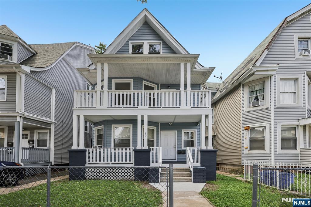 19 Nassau Place - Photo 1