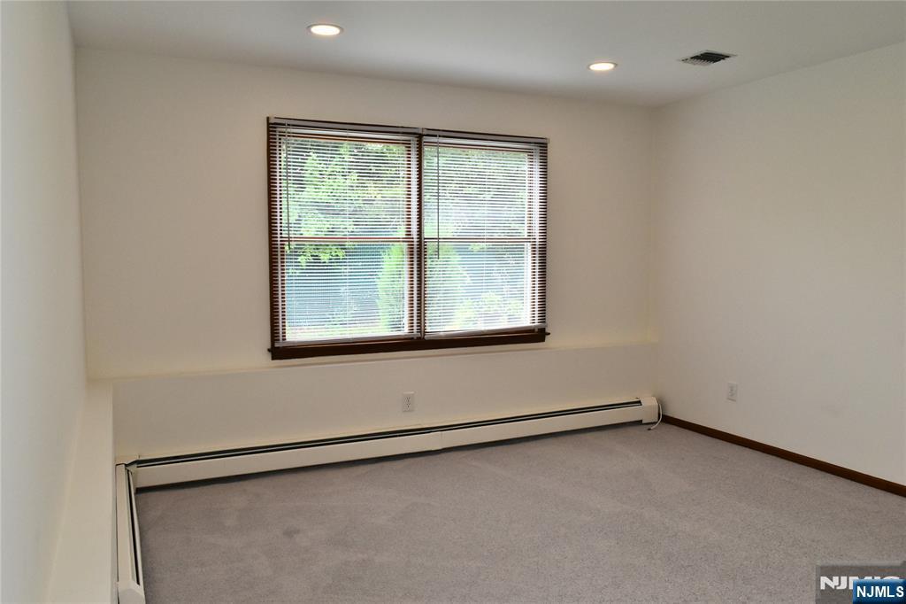 28 Elmhurst Street 1 - Photo 5
