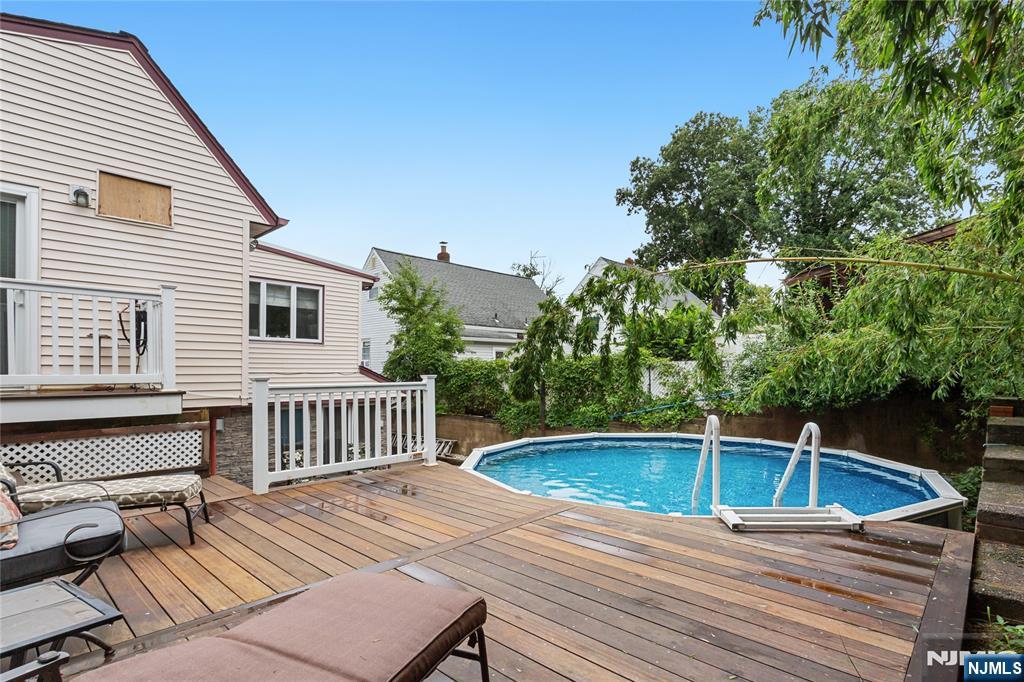 10 Wendy Ter, Garfield, NJ 07026