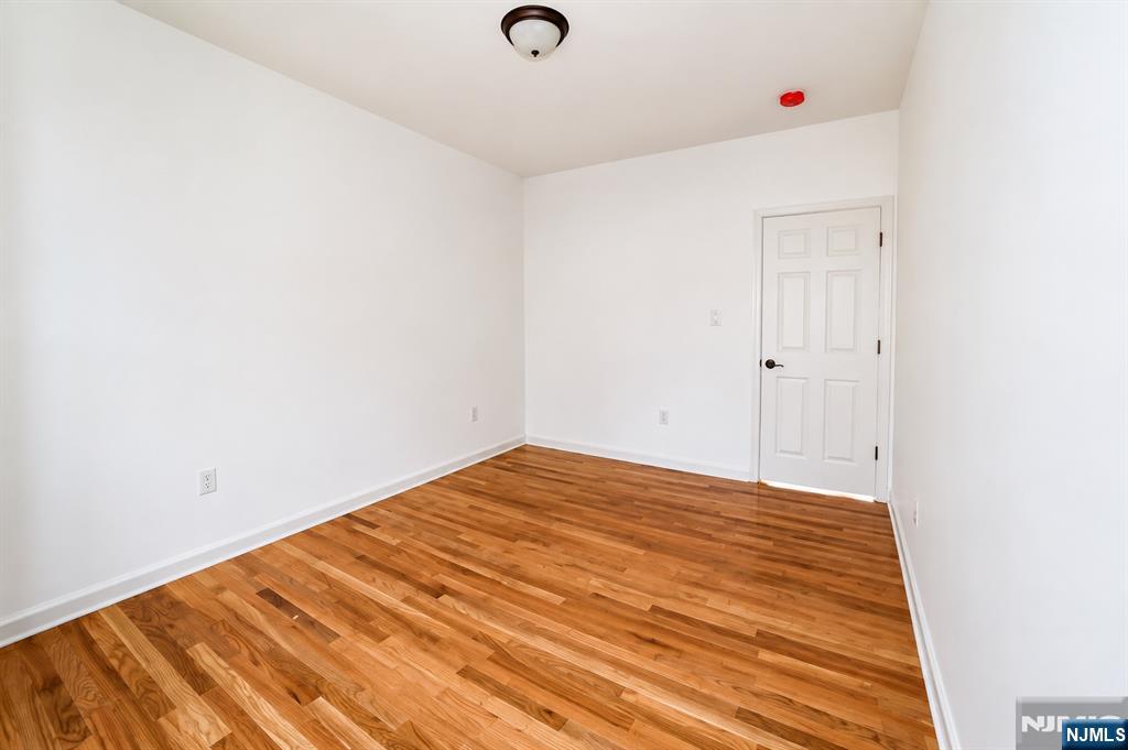 305 Cator Avenue #101