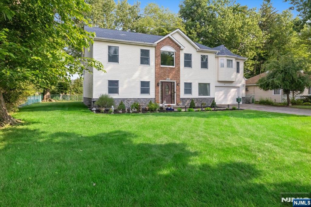 30 Beverly Road - Photo 2