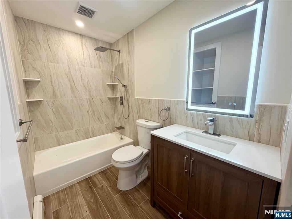 35 Claremont Avenue 2 - Photo 5