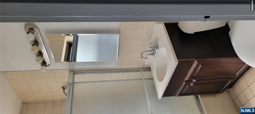 400 Fairview Avenue 2J - Photo 4