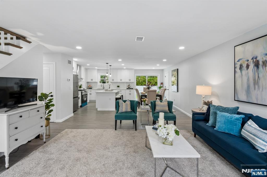 26 Hunterdon Road - Photo 3
