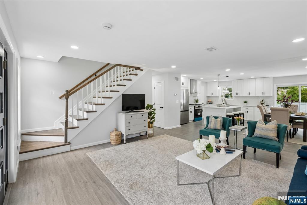 26 Hunterdon Road - Photo 4