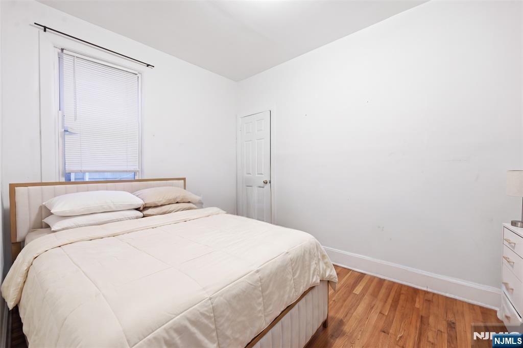 21 18th Street - Photo 4