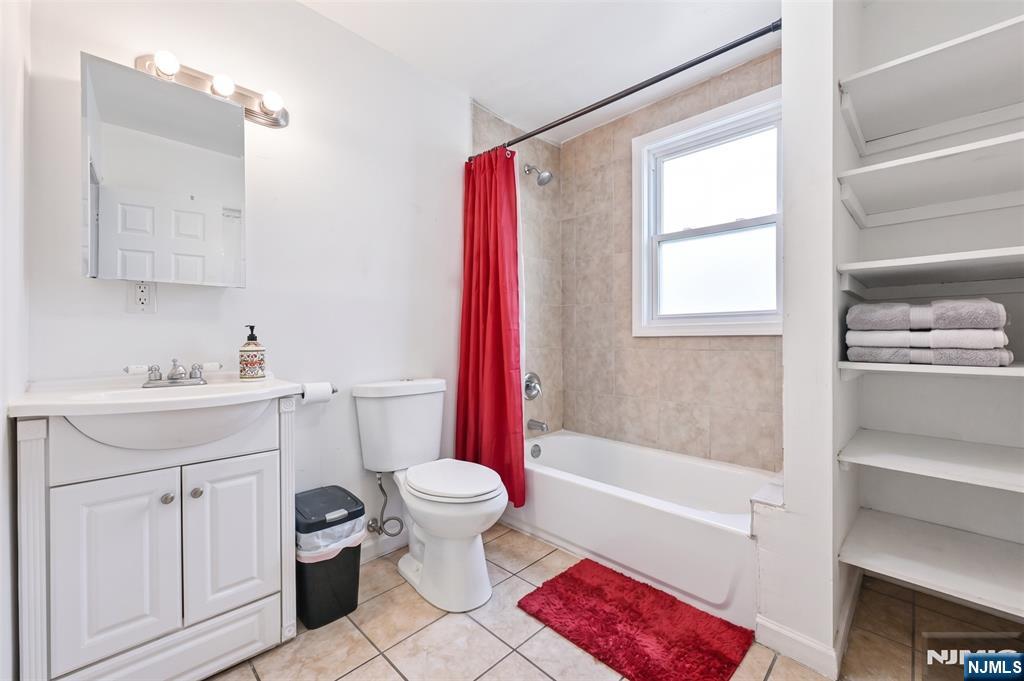 21 18th Street