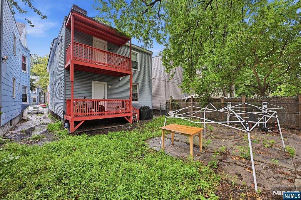 21 18th Street