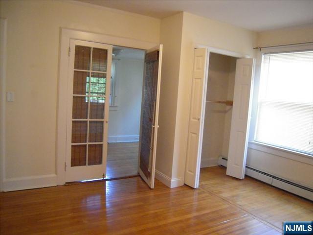 29 Brookfield Road 1st fl - Photo 5