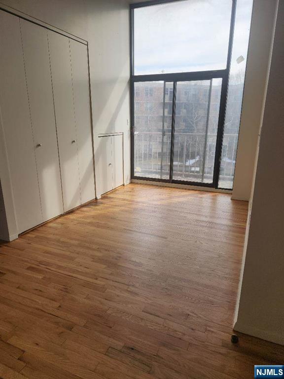 840 River 301 - Photo 4