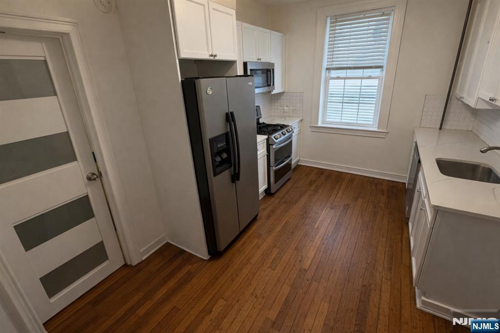325 79th Street 23 - Photo 4