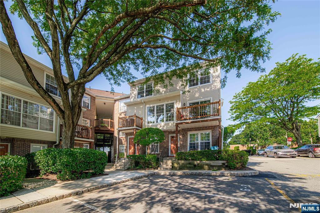 764 Charles Court