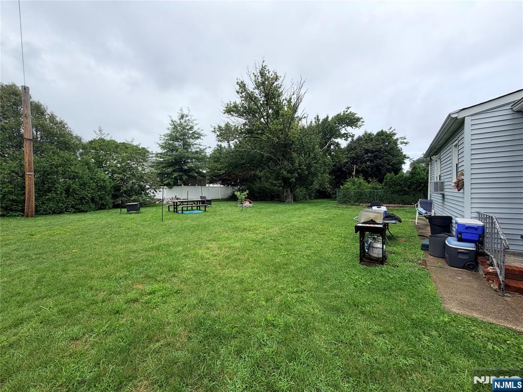 25 Lyall Road - Photo 3