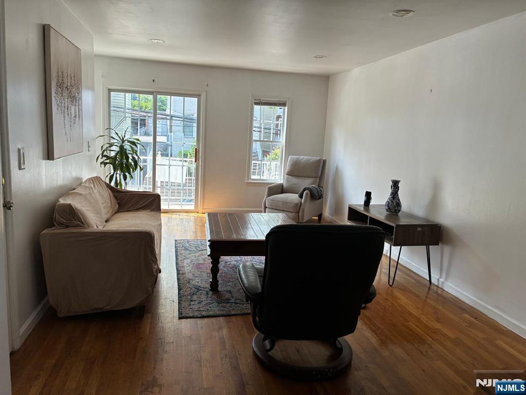 128 Randolph Avenue Apt # 2 - Photo 3