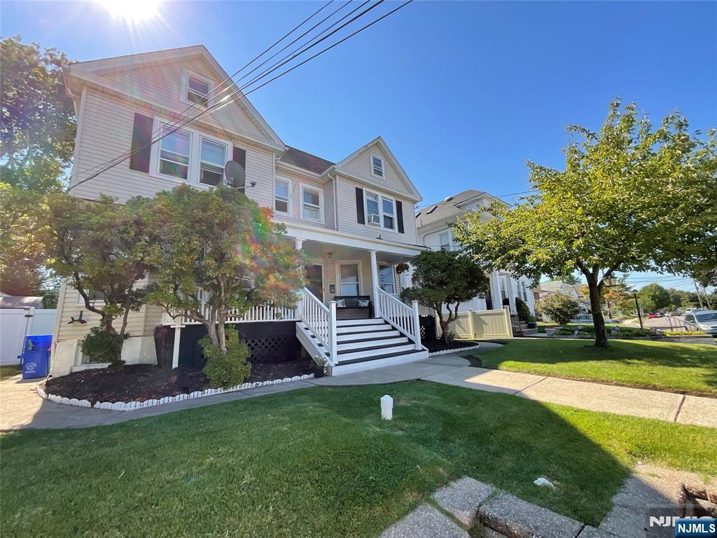 14-16 Livingston Ave, Lyndhurst, NJ 07071
