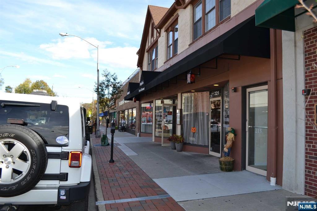 225 Westwood Avenue (#6) - Photo 2