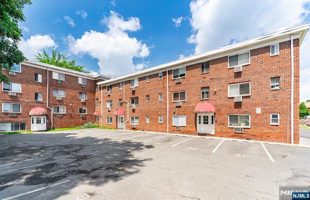 61 Union Avenue D3 - Photo 3