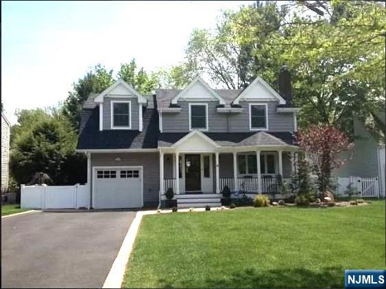 66 Glen Boulevard - Photo 1