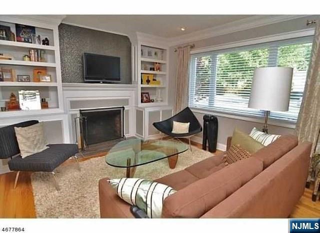 66 Glen Boulevard - Photo 2