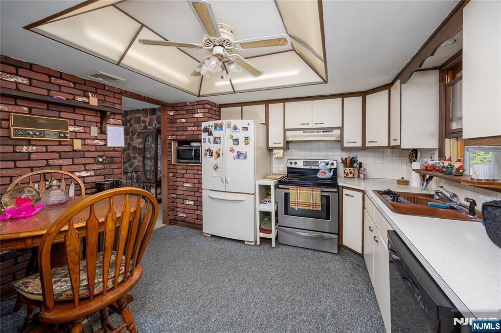 3 Sawmill Road