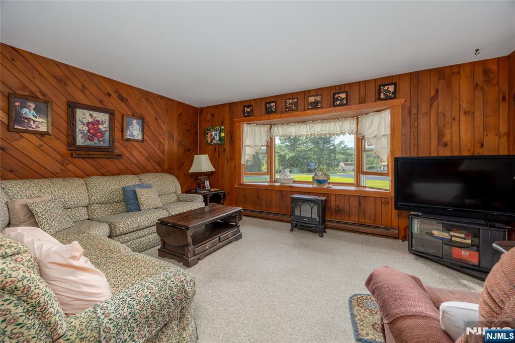 3 Sawmill Road