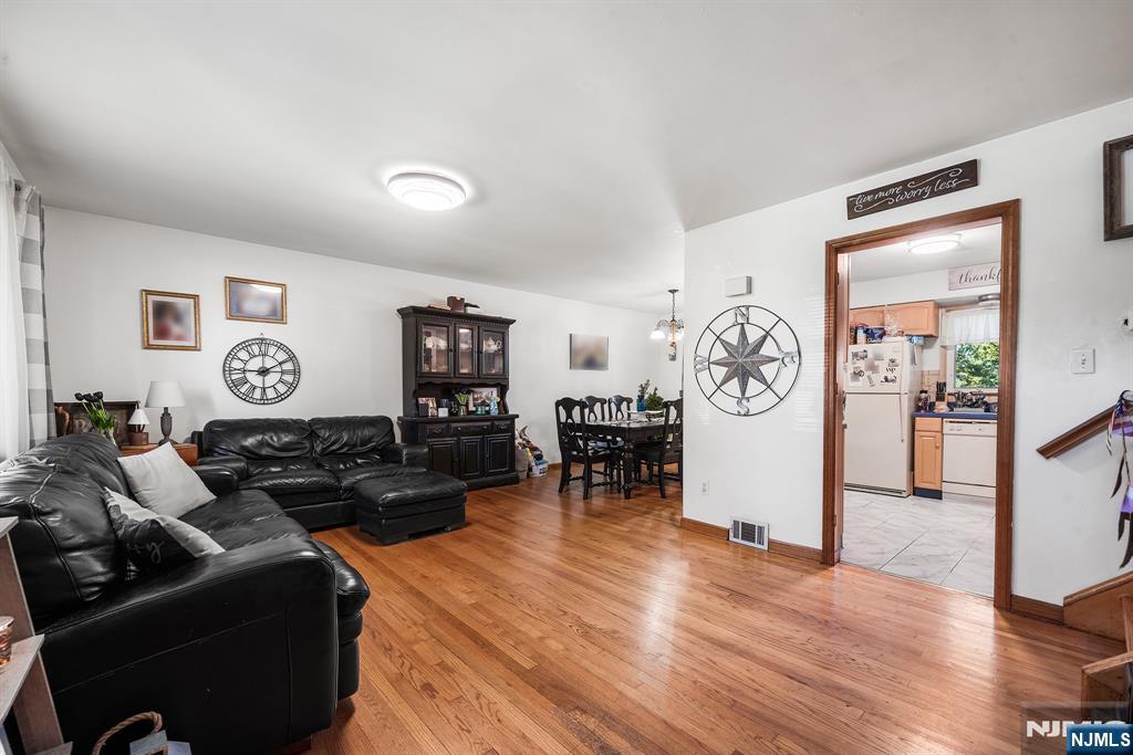 99 6th Street - Photo 4