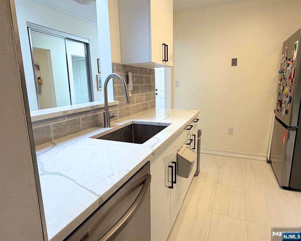 800 River Road 333 - Photo 2