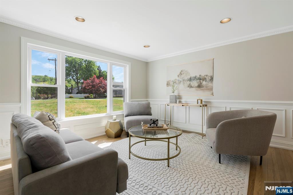 20 W Saddle River Road - Photo 4