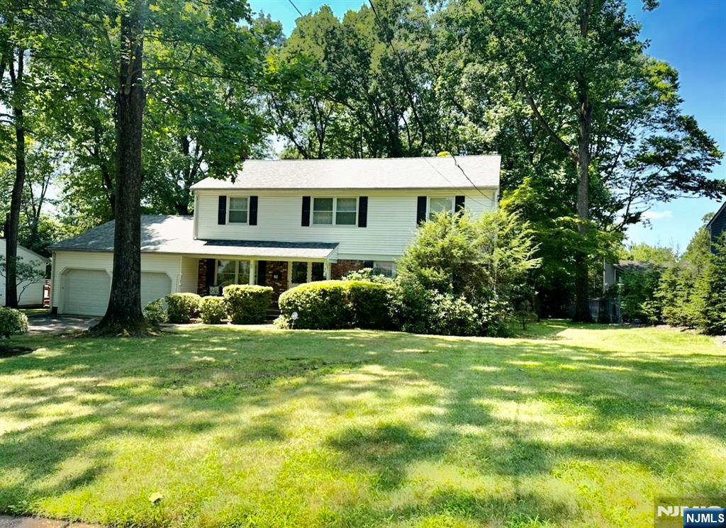 24 Tremont Terrace - Photo 2