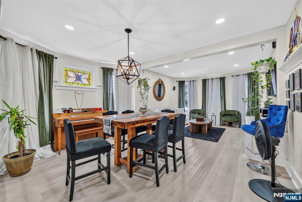 336 Trenton Avenue - Photo 5