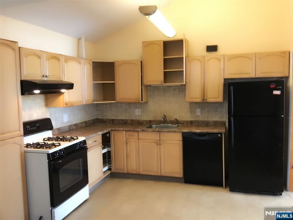 523 W Lookout Avenue - Photo 5