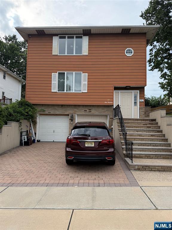 119 Cornelia Street - Photo 1