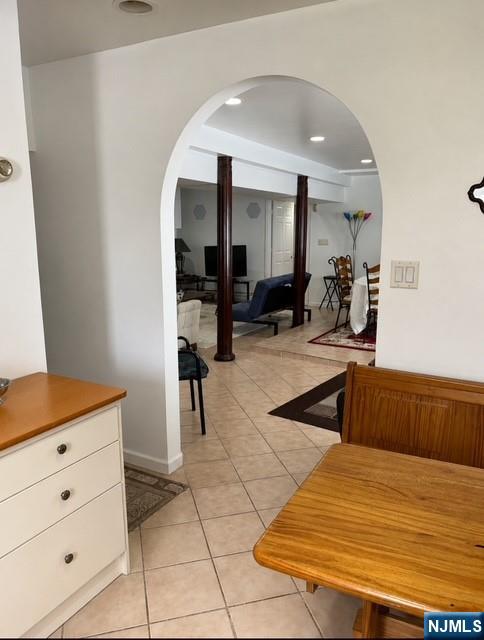 596 River Rd, New Milford, NJ 07646